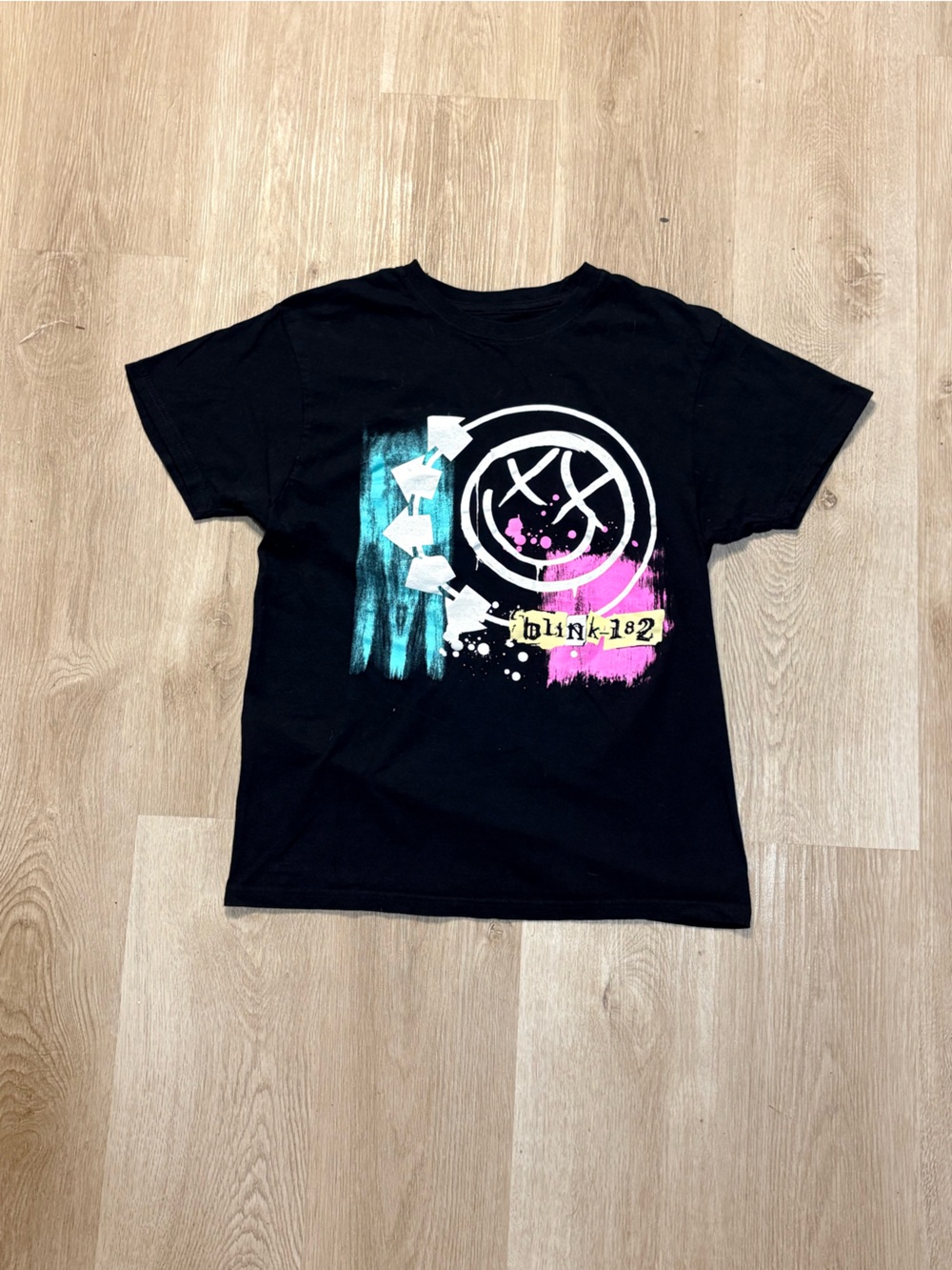 Blink-182 Band Tee Size Medium Cotton Graphic T-Shirt Emo Grunge Goth Casual